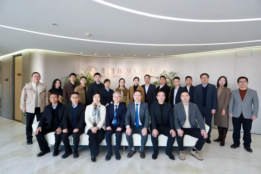 1765157599138082.png e9194b49-e519-4306-bb9c-0ecd9d3acfea.png